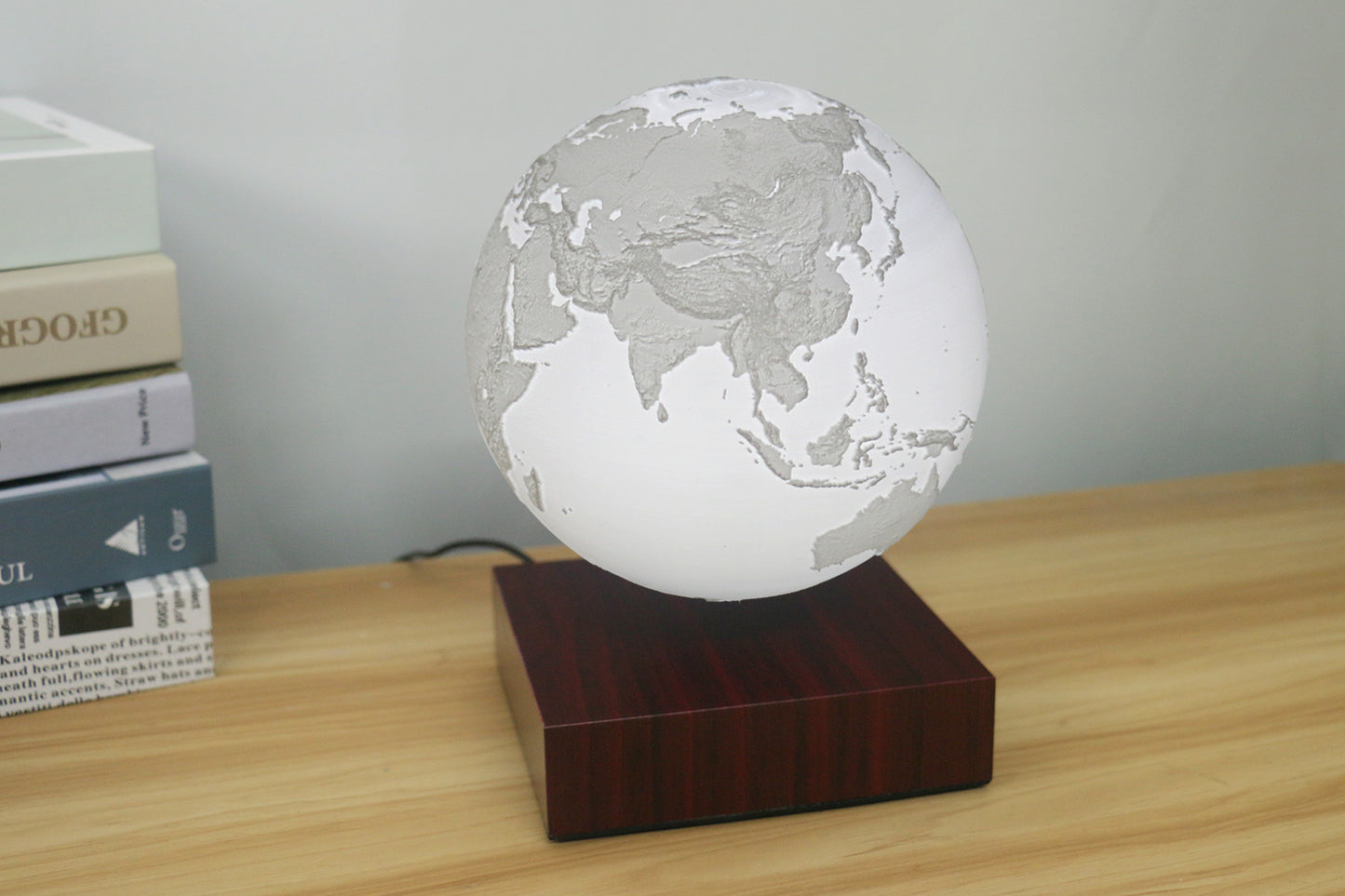 Levitating Earth Jupiter Lamp Magnetic Floating LED Night Light